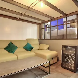 Luxurious 2 Bedrooms Le Marais Nazareth Free Netflix Appartement